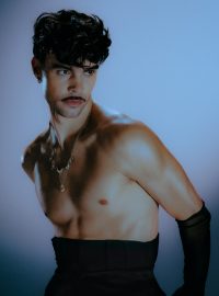 Slovenský zpěvák Adam Pavlovčin vystupující pod jménem ADONXS