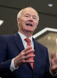 Bývalý guvernér Arkansasu Asa Hutchinson