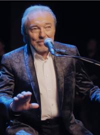 bez_nazvu_190502-212952_ako.jpg