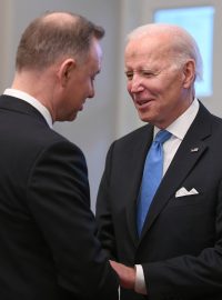 Joe Biden na jednání východních zemí NATO ve Varšavě