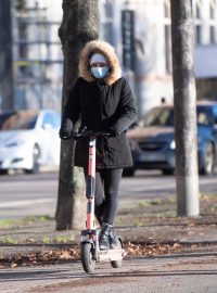 Švédsko se potýká s podzimní vlnou epidemie koronaviru