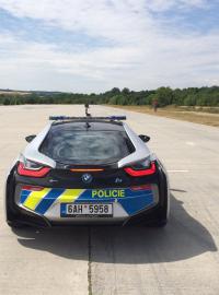 Druhé policejní supersportovní BMW i8