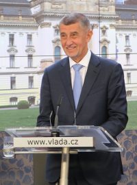 Ministryně financí Alena Schillerová a premiér Andrej Babiš