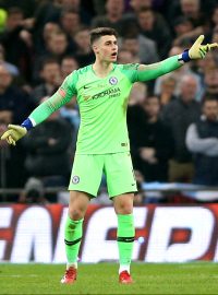 Brankář Kepa Arrizabalaga během finále anglického ligového poháru mezi Chelsea a Manchesterem City, kdy v prodloužení odmítl střídat.