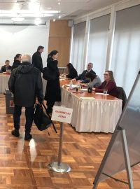 Ve volební místnosti Washington se vytvořila dokonce fronta