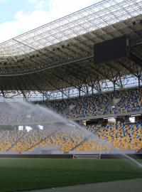 Kapacita stadionu je téměř 35 tisíc diváků