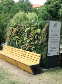 Projekt je součástí koncepce Smart Prague, kterou představila primátorka Adriana Krnáčová z hnutí ANO s cílem udělat z hlavního města takzvané chytré město.