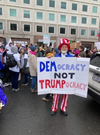 Sobotní demonstrace odpůrců nově zvoleného amerického prezidenta Donalda Trumpa, 18. 1. 2025