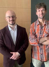Expert na energetiku z MUNI Martin Jirušek a ředitel organizace Fakta o klimatu Ondráš Přibyla (vpravo)