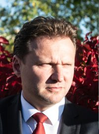 Poslanci Radek Vondráček (ANO) a Jakub Michálek (Piráti) se dostali do sporu kvůli novele evidence skutečných majitelů