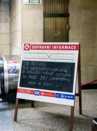 Metro, informační tabule