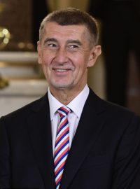 Andrej Babiš vyměnil během dne kravaty