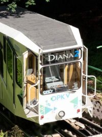 Lanovka Diana