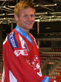 David Musil se sportovním ředitelem Ocelářů Janem Peterkem.