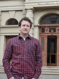 Jan Osička z Katedry mezinárodních vztahů a evropských studií Fakulty sociálních studií Masarykovy univerzity a Mezinárodního politologického ústavu