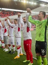 Fotbalisté Slavie si zahrají o Ligu mistrů, v pohárové Evropě ale už 10 let nevyhráli