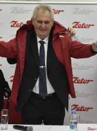 Prezident Miloš Zeman na návštěvě firmy Zetor