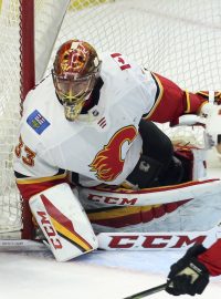 David Rittich v zápase proti Ottawě