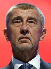 Andrej Babiš na sněmu ANO