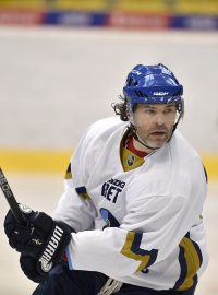 Jaromír Jágr nastoupil za Kladno v přípravném utkání proti Litvínovu
