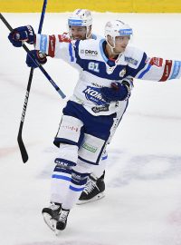 Michal Gulaši a Daniel Rákos z Komety Brno slaví branku