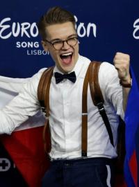 Češi v Eurovizi: letošní finalista Mikolas Josef (vlevo), finalistka Gabriela Gunčíková (2016) či &quot;Rakušan&quot; Karel Gott (1968).