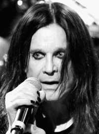 Ve věku 76 let zemřel zpěvák a hudebník Ozzy Osbourne