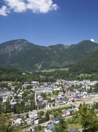 Český turista se zřítil ze stezky v rakouských horách poblíž  Bad Ischlu