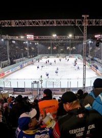 Česká extraliga se pod širým nebem hrála naposledy v roce 2016. Na stadionu Za Lužánkami se utkalo Brno se Spartou