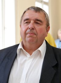 Bývalý tajemník SPD Jaroslav Staník u soudu v červenci 2019