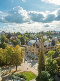 Uzavírka bude  v úseku od dolních kasáren kolem Severočeského muzea k Masarykově třídě (archivní foto)