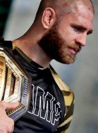 Historicky první český UFC šampion Jiří Procházka