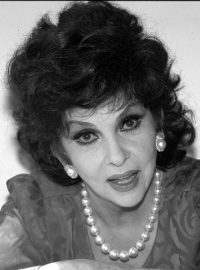 Italská herečka Gina Lollobrigida