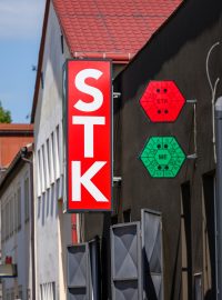 STK