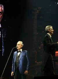 Andrea Bocelli v sobotu večer vystoupil v O2 aréně v Praze