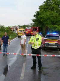 Srážka vlaku s autobusem na Slovensku má sedm obětí
