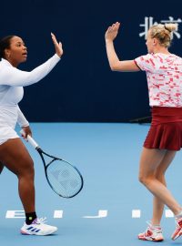 Taylor Townsend a Kateřina Siniaková