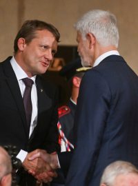 Prezident Petr Pavel udělil při příležitosti státního svátku 28. října Medaili za zásluhy 1. stupně Martinu Doktorovi