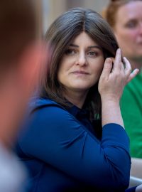 Jana Maláčová na akci snídaně se SOCDEM, kde představila dlouhodobý program strany (13. května 2025)