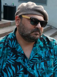 Hudebník Mário Bihári (vlevo) a Patrik Banga při křtu knihy Hudbu vidím barevně