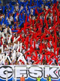 Čeští fanoušci během zápasu s Anglií na Euru do 21 let