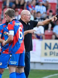 4. kolo první fotbalové ligy: Viktoria Plzeň - 1. FC Slovácko, 9. srpna 2025, Plzeň. Trenér Miroslav Koubek z Plzně