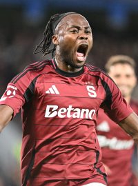 Emmanuel Uchenna ze Sparty