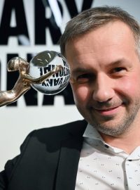 Režisér Miro Remo s Křišťálovým glóbem