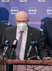 Vlastimil Válek na tiskové konferenci koalice Spolu ve sněmovně.