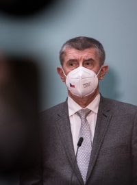 Andrej Babiš na tiskové konferenci na Ministrestvu zdravotnictví.