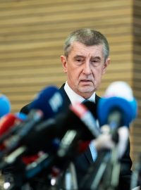 Andrej Babiš na tiskové konferenci, kterou uspořádal po vynesení osvobozujícího verdiktu v kauze Čapí hnízdo