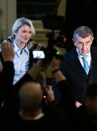 Andrej Babiš a Jana Nagyová u pražského městského soudu