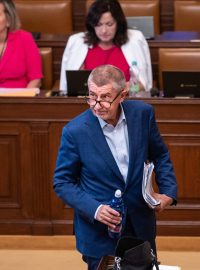 Andrej Babiš při jednání Poslanecké sněmovny ČR