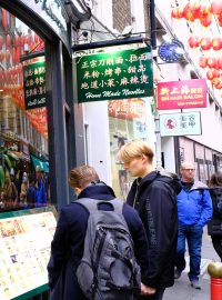 Ukázky jídel pomohou v orientaci co si dát…